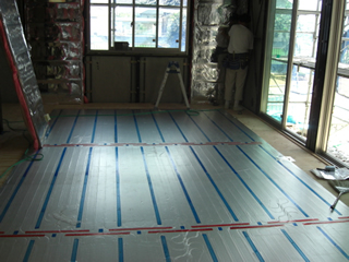 ���g�[�H��